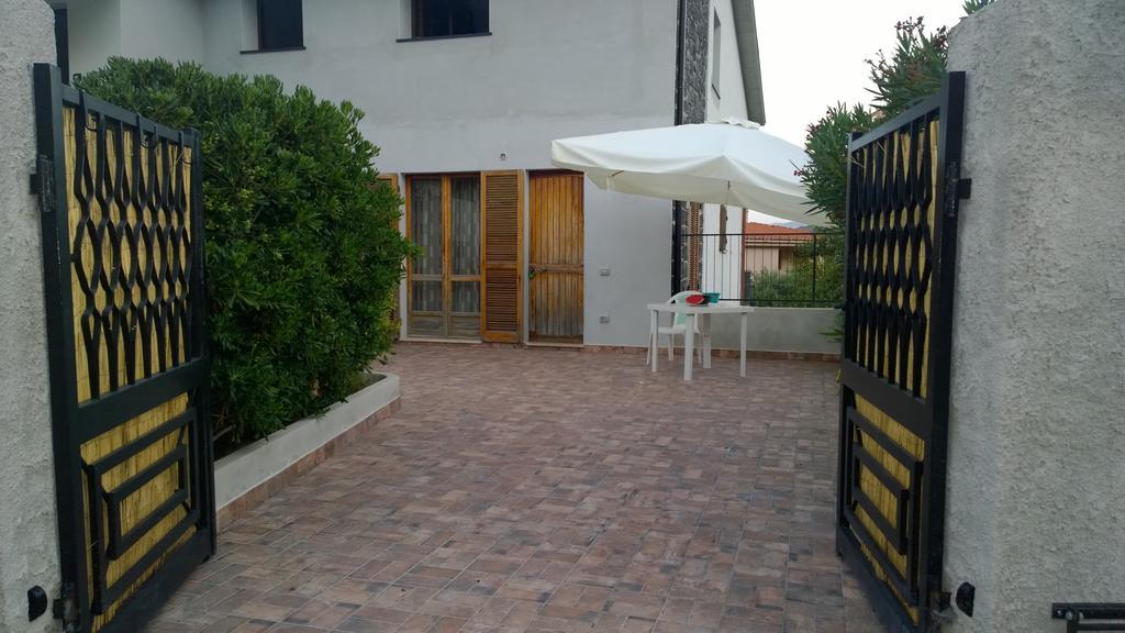 Casa Degli Oleandri Sul Cortile R6314 Apartment Cala Gonone Exterior photo